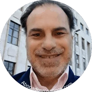 Quien es Gonzalo Jeangeorges - Abogado e Informático de Rosario - Director de Abogadosrosarinos.com desde el año 2000. Click aquí C.V.